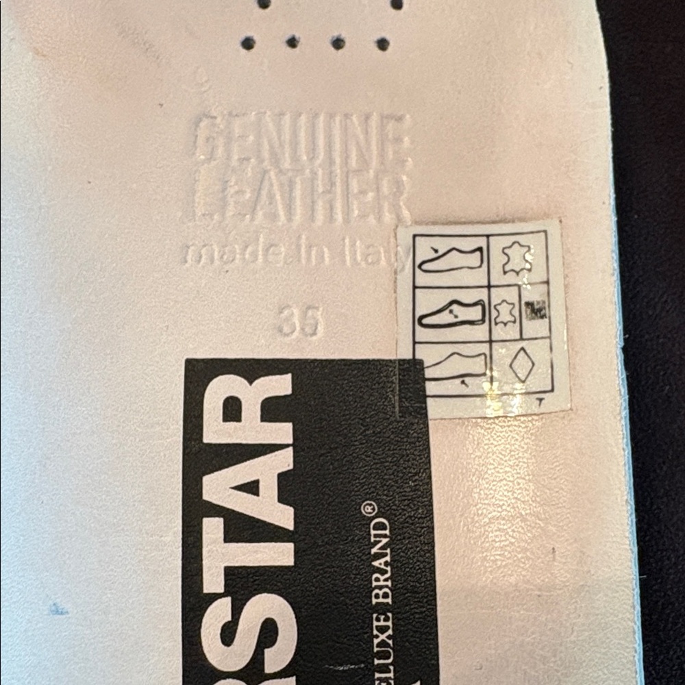 Golden Goose Stitched Red Heart / Star Superstar Size 35 - Picture 6 of 14